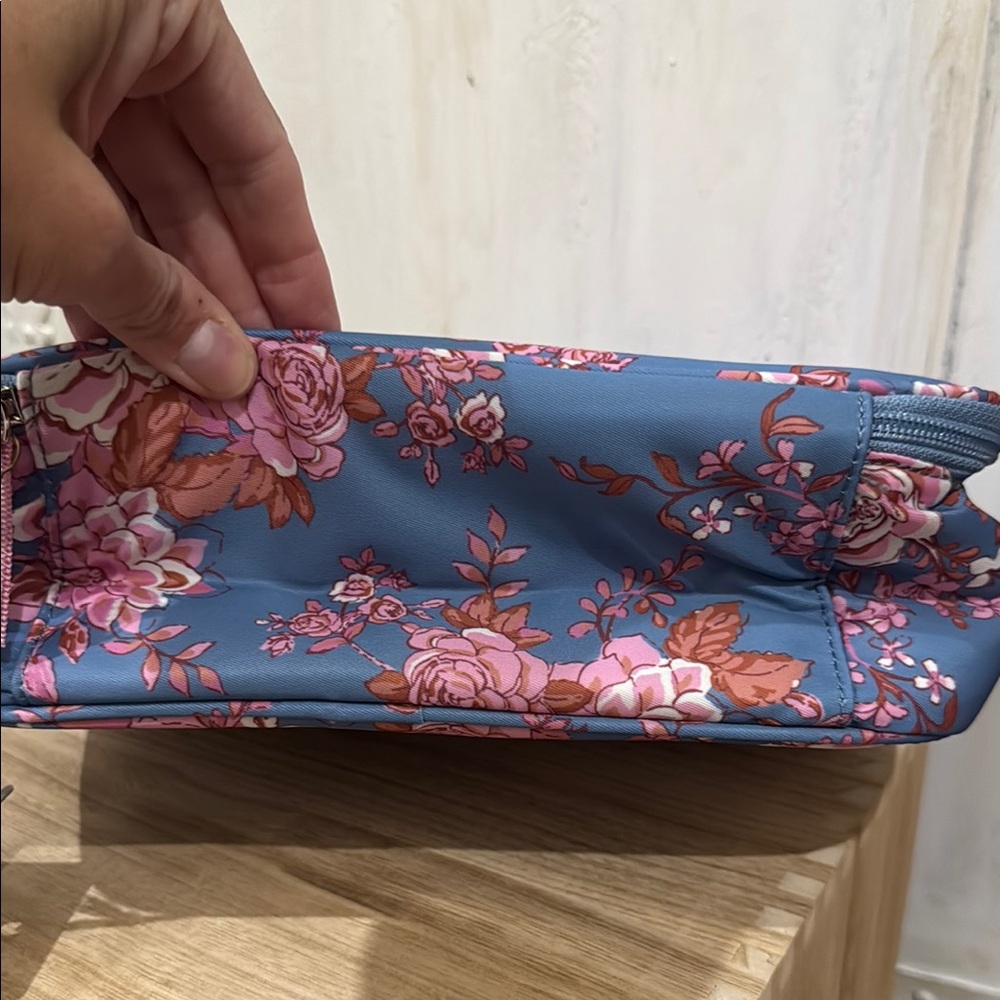 Matilda Jane Floral Blue and Pink lunchbox - Picture 6 of 8